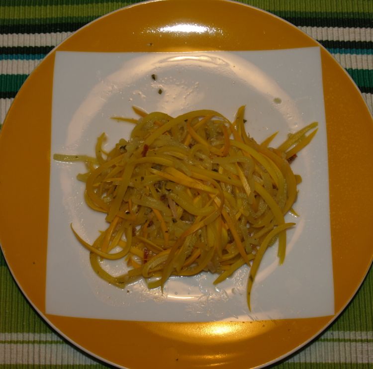 No-Carb Spaghetti mit Fleischsoße