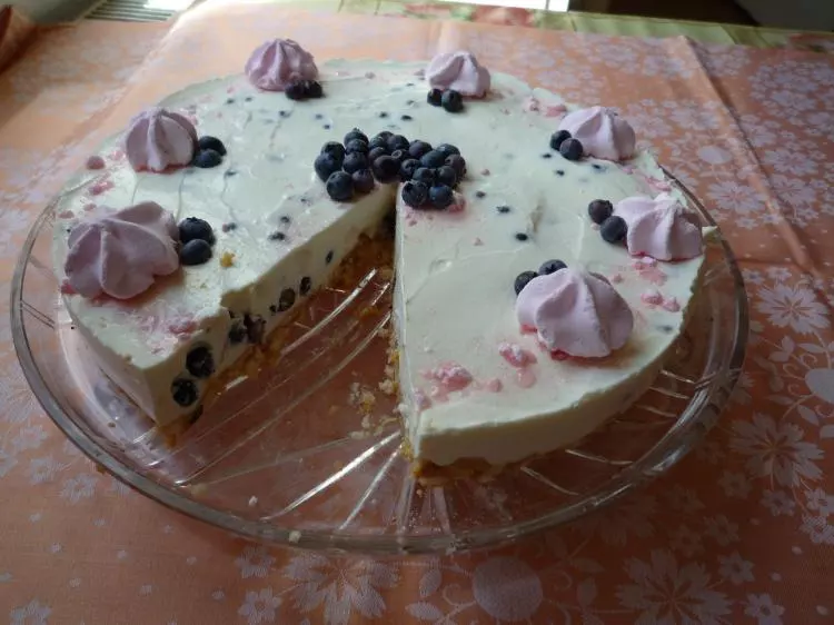 Heidelbeer-Vanille-Torte