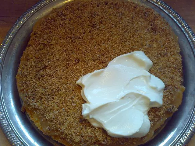 Apfelmus-Joghurttorte