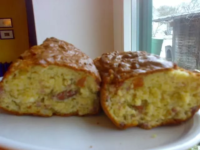 Schimmelkäse-Mandel/Nuss-Cake