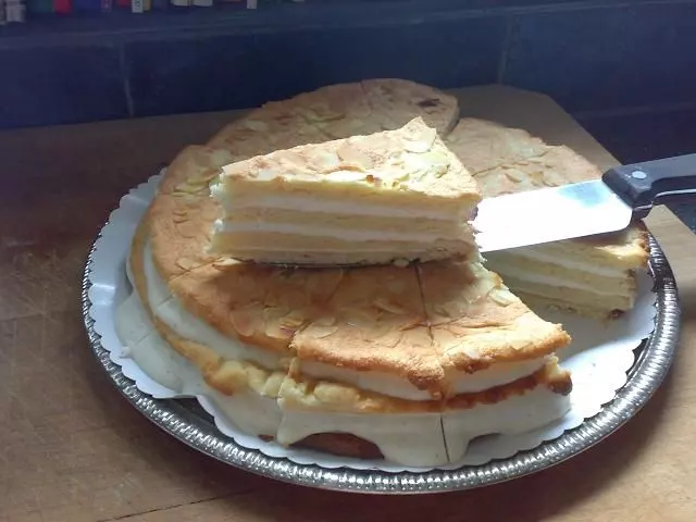 Saure-Sahne-Torte