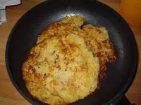 Kartoffel Sauerkrautpuffer mit Dip