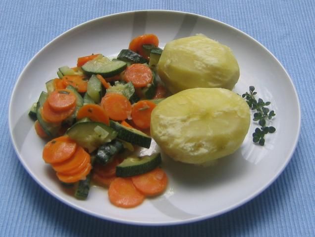 Zucchini-Möhren-Gemüse | Kochmeister Rezept