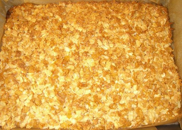 Knuspriger Mandel Cornflakes Butterkuchen Kochmeister Rezept