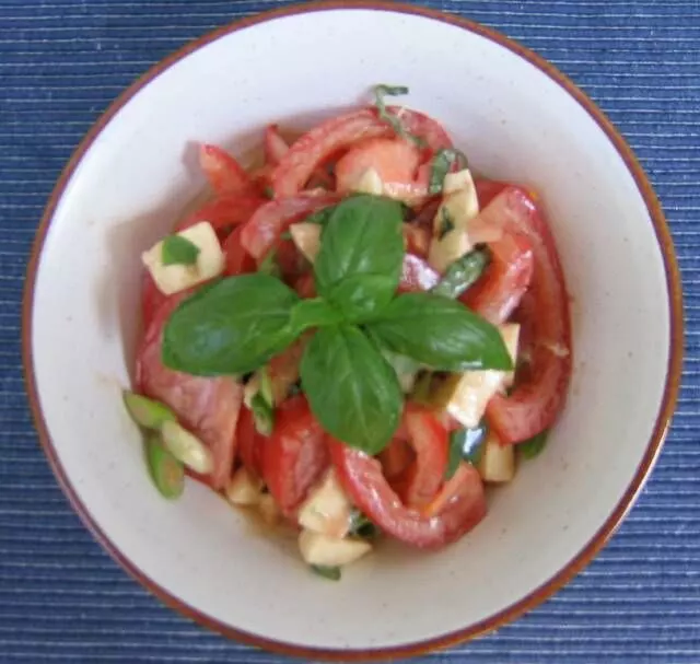 FrauAntjes Salat Caprese