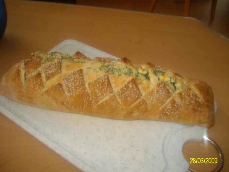 Spinat-Käse-Brot nach &amp;quot;deftiger&amp;quot; Art | Kochmeister Rezept