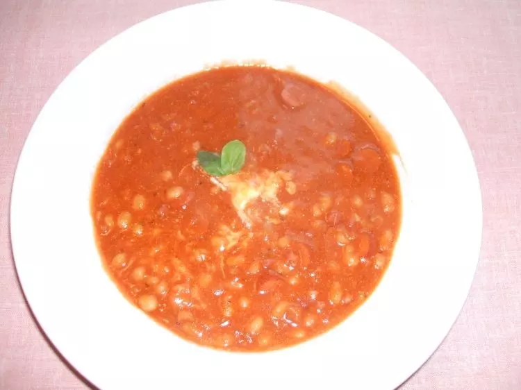 Rote Bohnensuppe