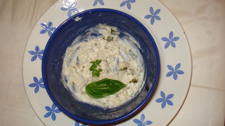 Green Hell - Basilikum-Schafskäse Creme | Kochmeister Rezept