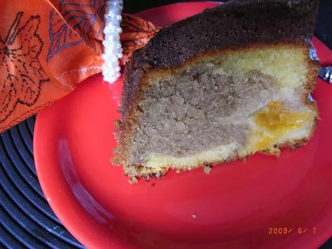 Aprikosen-Marmor-Kuchen