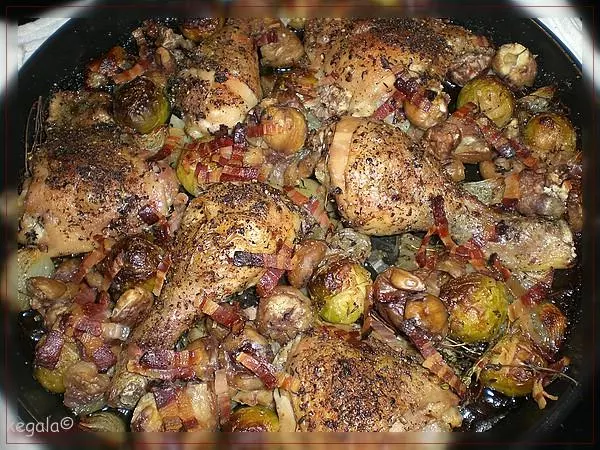 Rosenkohl-Huhn mit Maronen vom Blech