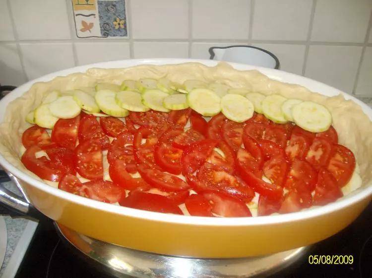 "deftiger" Tomaten-Zucchini-Kuchen