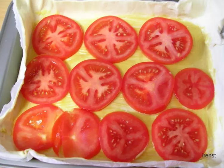 Zucchini-Tomaten-Tarte