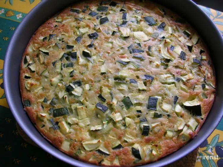 Zucchini-Quiche o. Boden