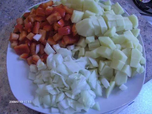 Annegrets Kartoffelgulasch