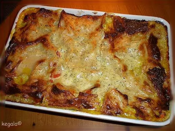 Kürbis-Spinat-Lasagne mit Ziegenkäse-Béchamel
