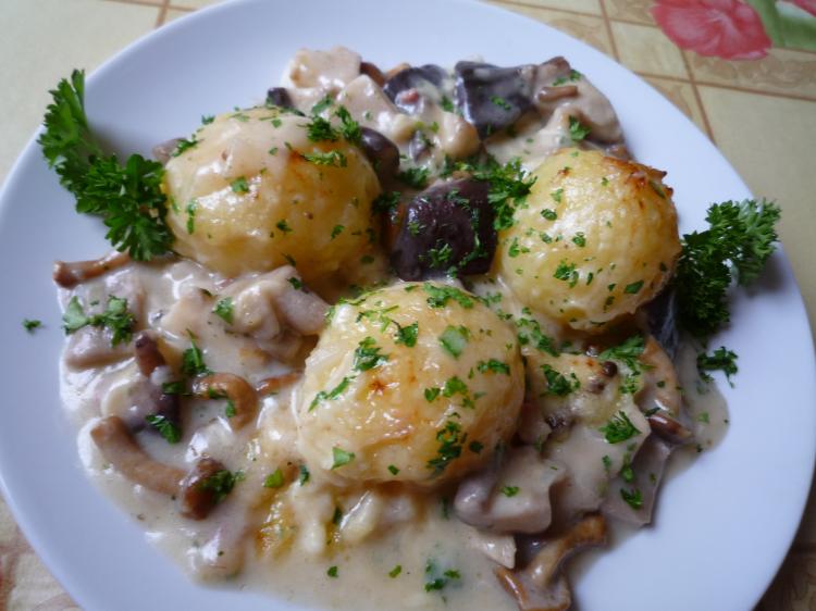 Pilz-Knödel-Auflauf | Ein Kochmeister Rezept | kochmeister.com