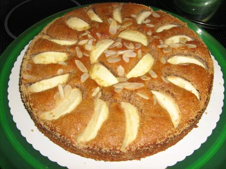 Honig-Apfel-Kuchen