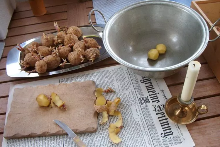 "Berliner Gedämpfte Kartoffeln"