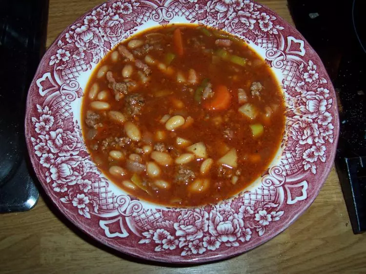 Bohnensuppe serbische Art