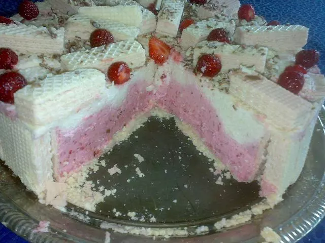 Waffel-Kirsch-Torte
