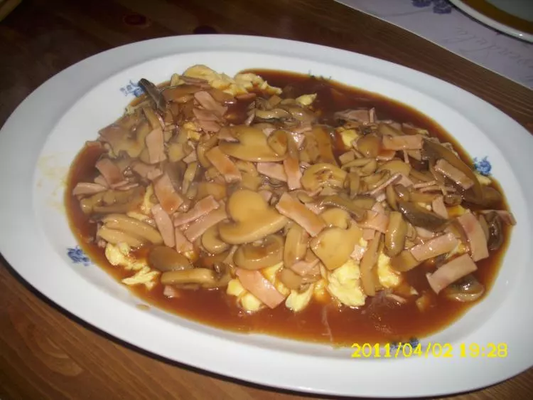 Champignon - Rührei mit Bratkartoffeln - Pürree