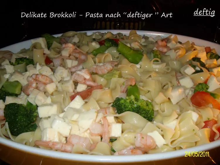 Delikate Brokkoli-Pasta nach "deftiger" Art