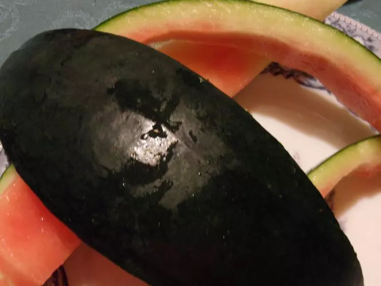 Eingezuckerte Melonenschalen (Rezept aus der Notzeit) 