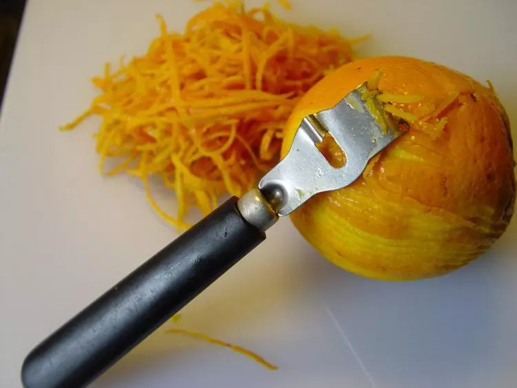 Orangen-Gelee mit Amaretto