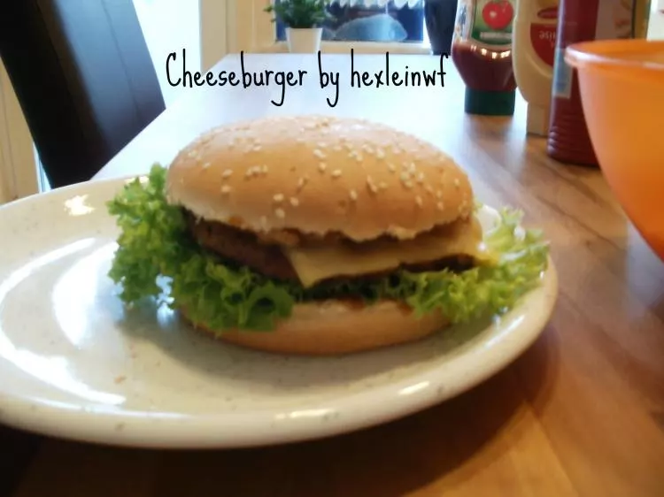 American Mega Cheeseburger