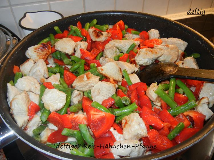 "deftige" Reis-Hähnchen-Pfanne | Kochmeister Rezept "deftige" Reis-Hähnchen-Pfanne | Kochmeister Rezept