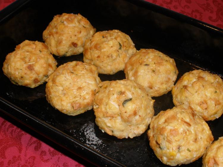 Semmelknödel aus dem Backofen | Kochmeister Rezept