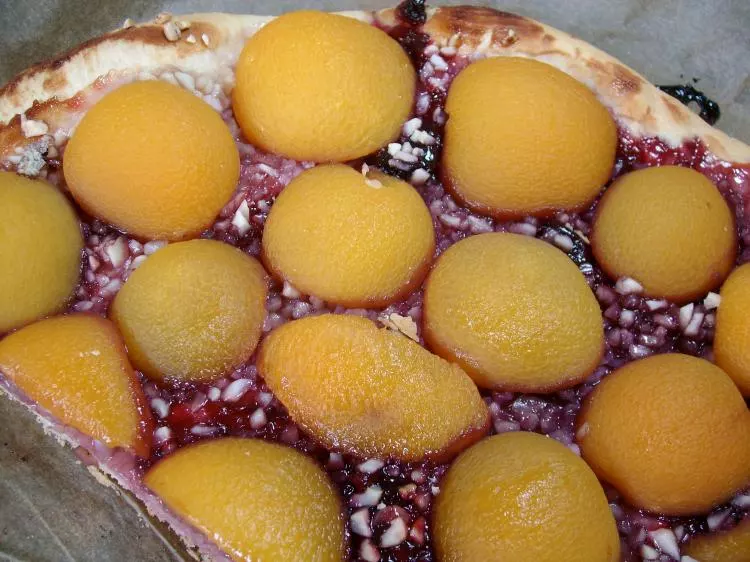 Aprikosen-Pizza