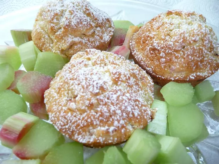 Rhabarber-Ingwer-Muffins