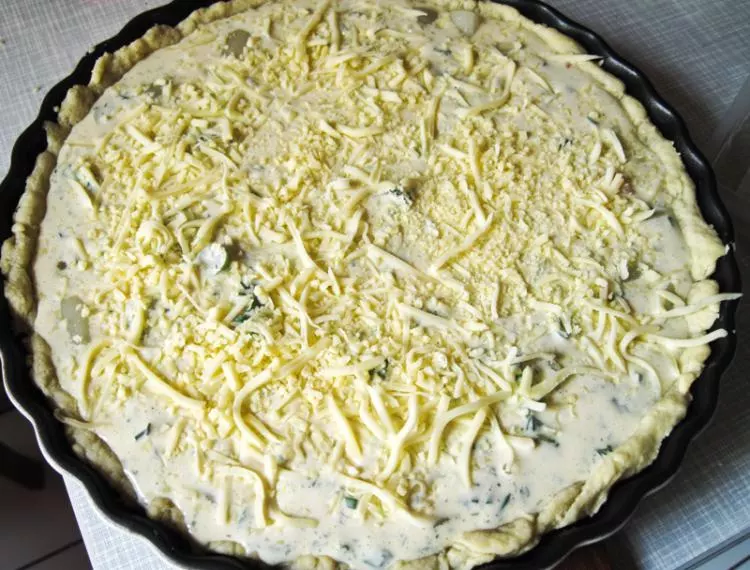 Spargel-Garnelen-Quiche