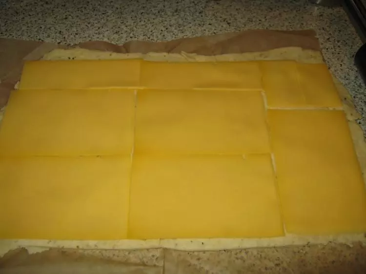 Käse-Schinken-Schnecken