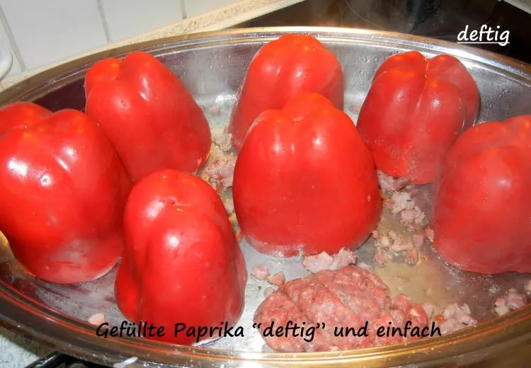 gefüllte Paprikaschoten  "deftig" und einfach