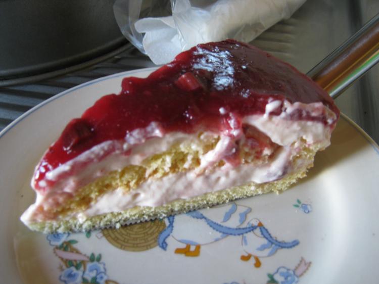 Joghurt-Torte mit roter Grütze | Ein Kochmeister Rezept | kochmeister.com