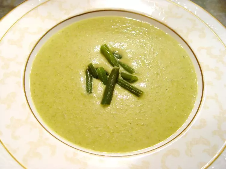 Grüne Bohnen – Mandel – Suppe