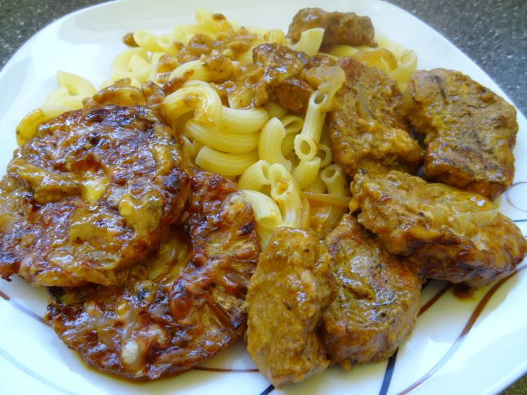 Schweinefilet mit Ananas in Currysahne | Kochmeister Rezept