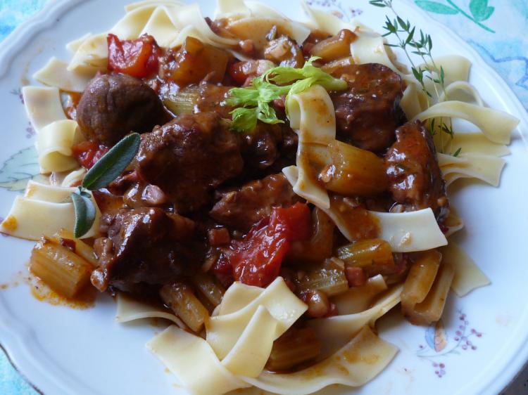 Pappardelle mit würzigem Lammragout | Ein Kochmeister Rezept ...