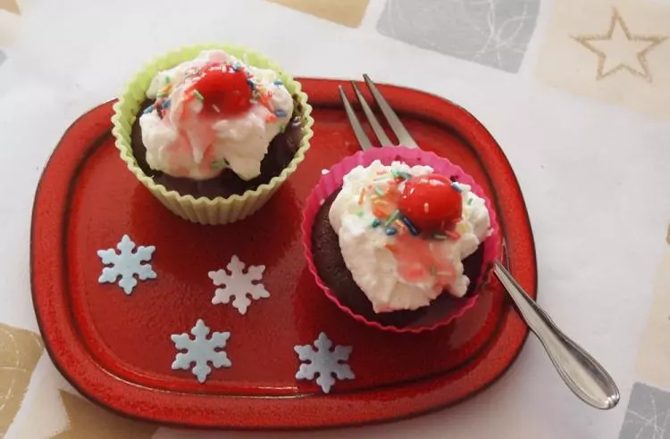 Glühwein-Kirschen-Cupcakes