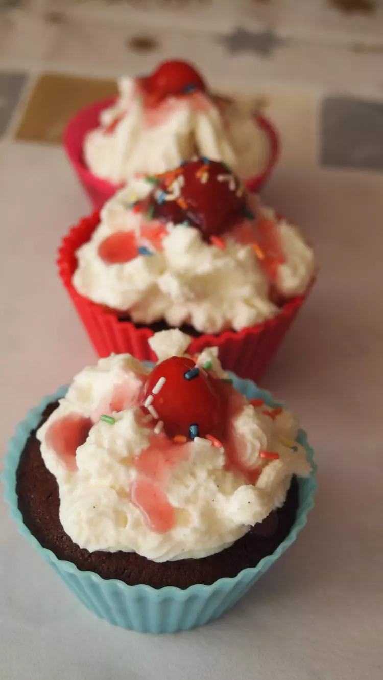 Glühwein-Kirschen-Cupcakes