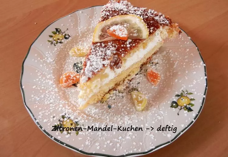 Zitronen-Mandel-Kuchen