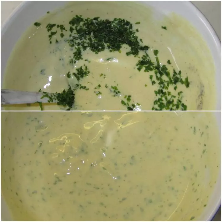 Joghurt-Senf-Sauce mit Zitrone und Petersilie