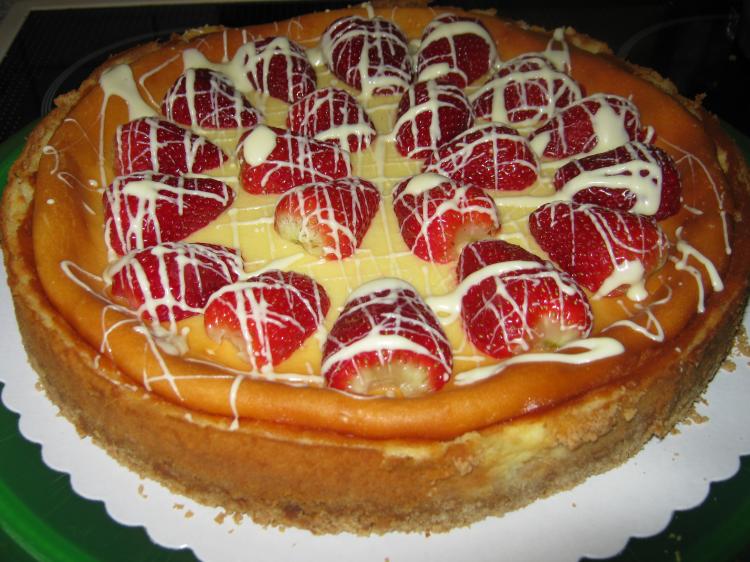 Erdbeer-Käsekuchen mit Knusperboden | Kochmeister Rezept