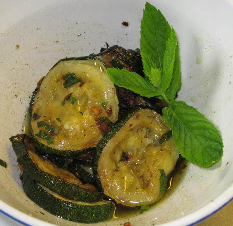 Zucchini mit Minze | Kochmeister Rezept
