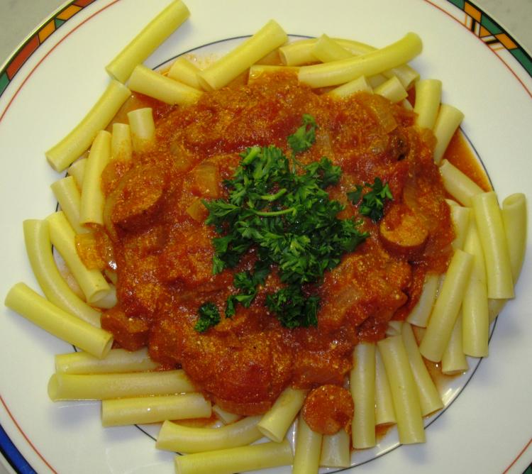 Wienerle in Tomatensauce | Kochmeister Rezept