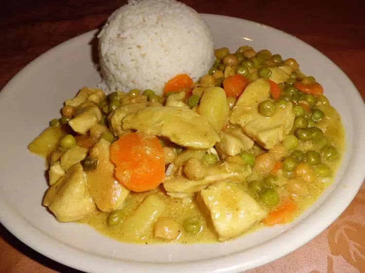 Curry-Gemüse-Hähnchen