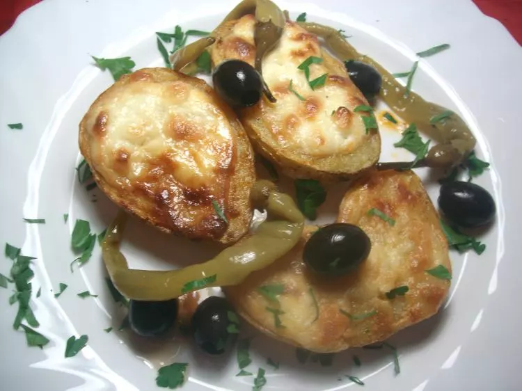 Ofen-Kartoffeln mit Mozzarella-Haube