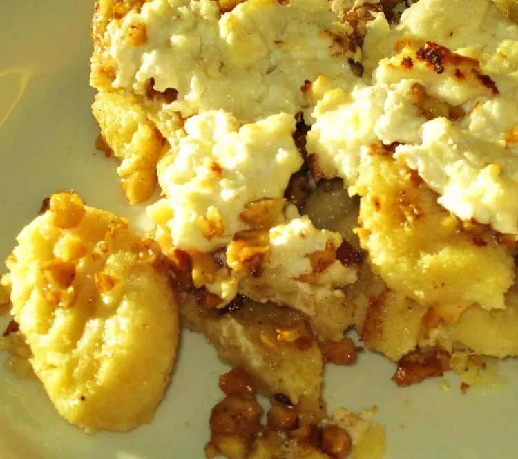 Gnocchi in Walnussbutter und Schafskäse mit Thymian